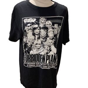 Forbidden Planet Y2K‎ RARE Graphic Tee Heavy Weight Men’s Size Med. Delta Brand